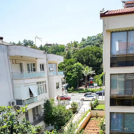 Apartman Martela - Housing Near The Sea -
